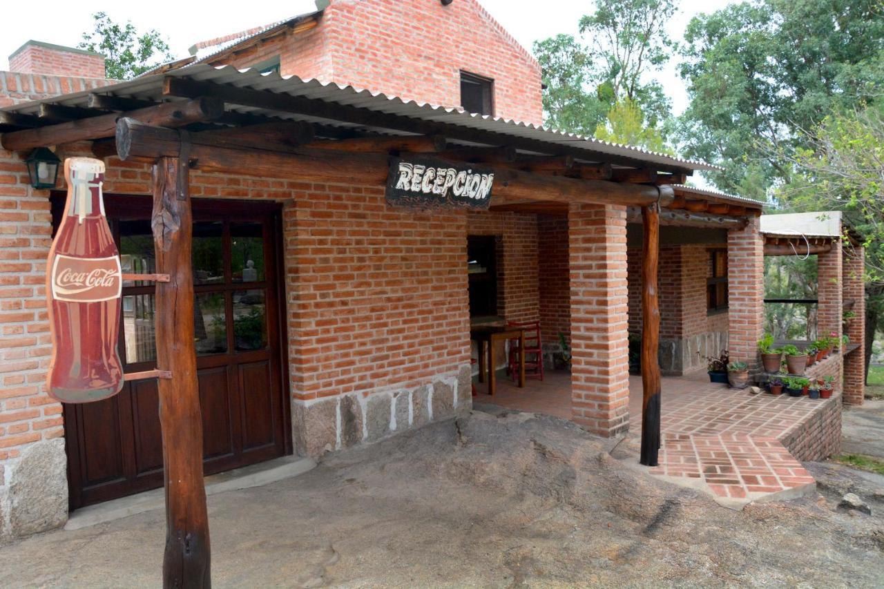 La Toma Complejo De Montana - Cabanas Y Habitaciones En Hosteria Mina Clavero Exteriér fotografie