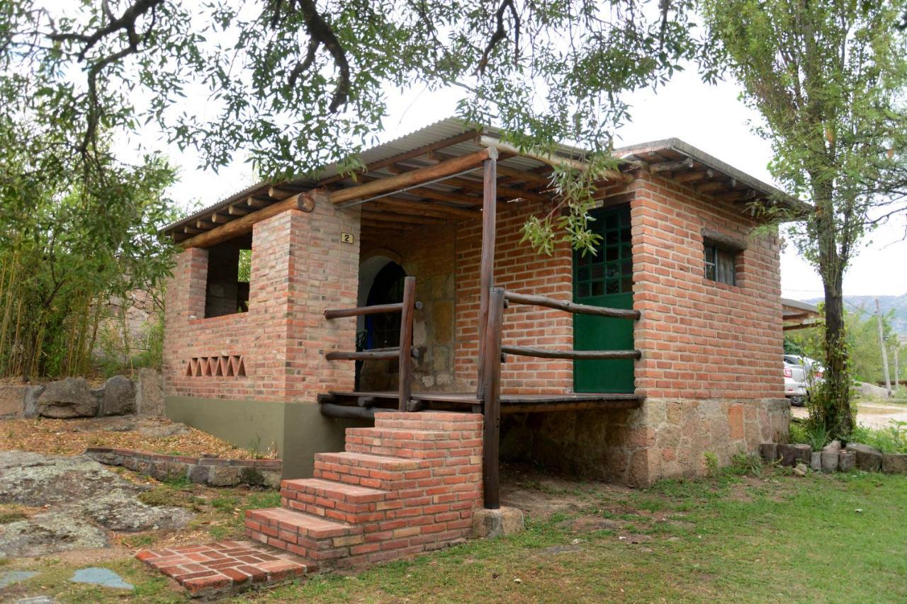 La Toma Complejo De Montana - Cabanas Y Habitaciones En Hosteria Mina Clavero Exteriér fotografie