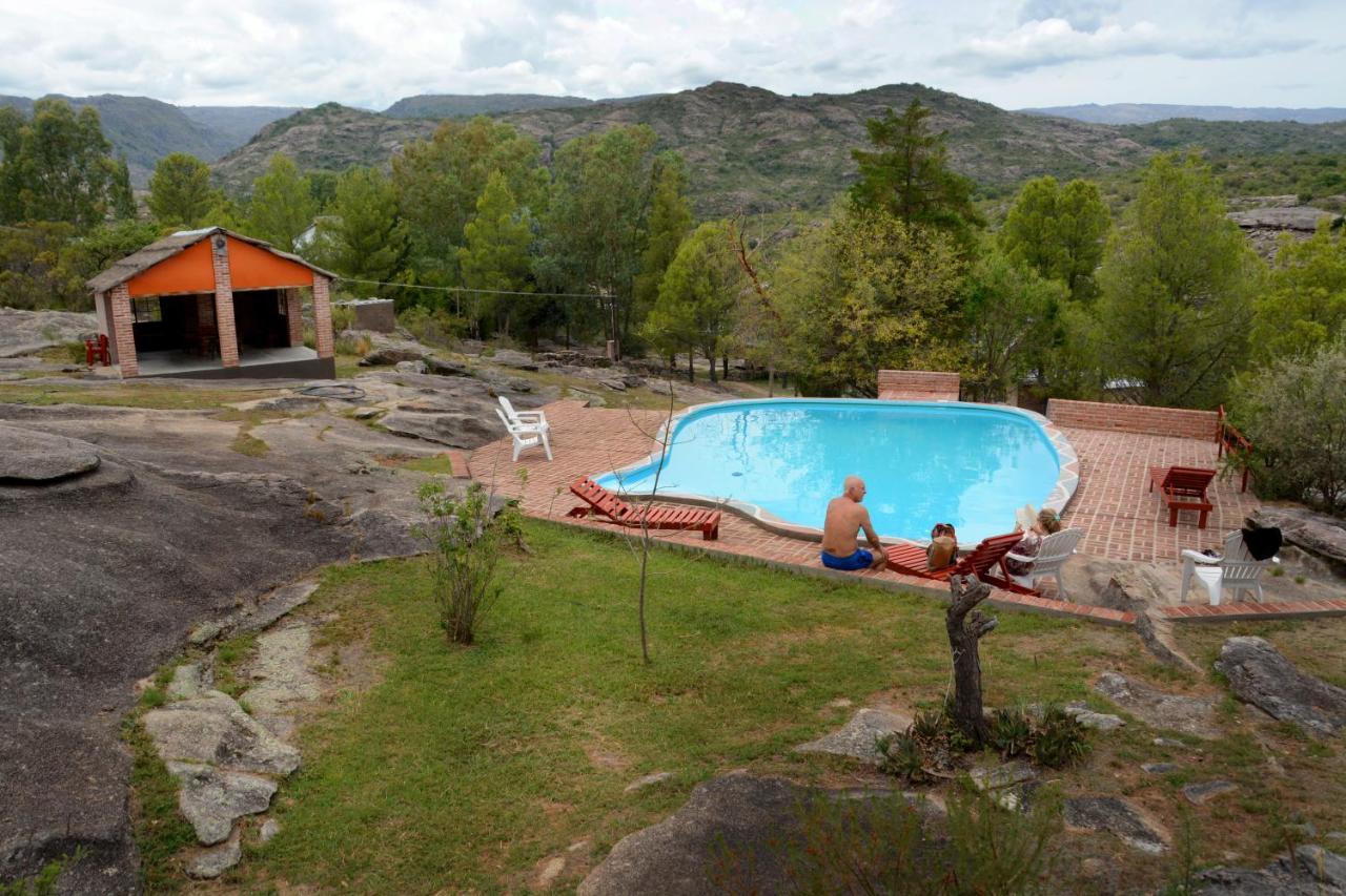 La Toma Complejo De Montana - Cabanas Y Habitaciones En Hosteria Mina Clavero Exteriér fotografie